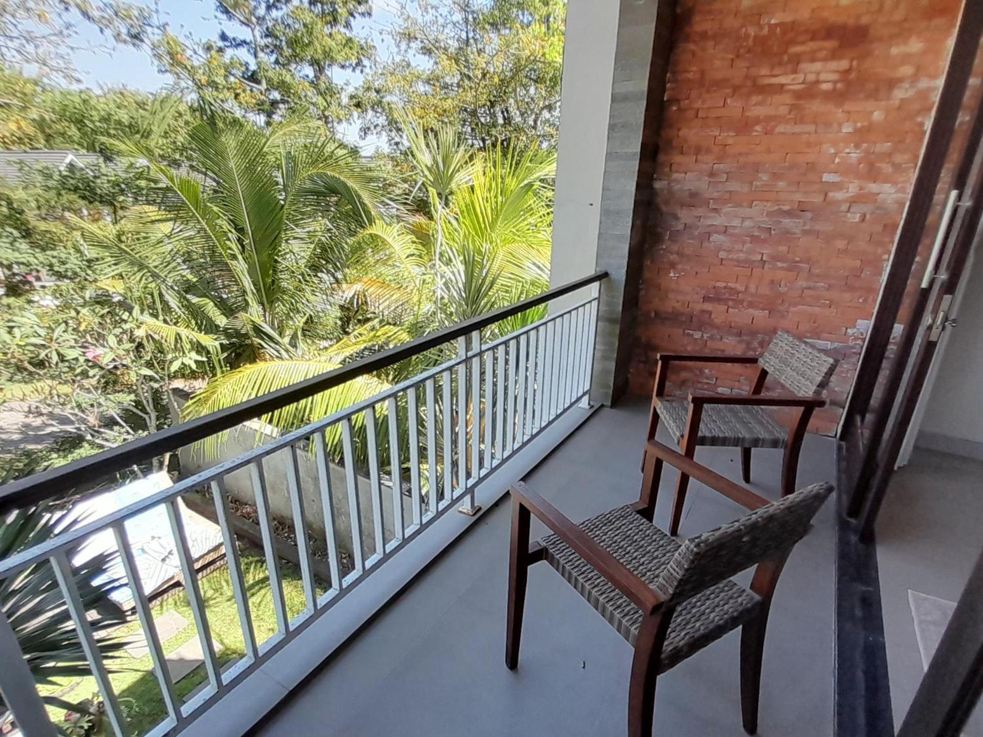 Villa Sakura Jimbaran Exterior foto